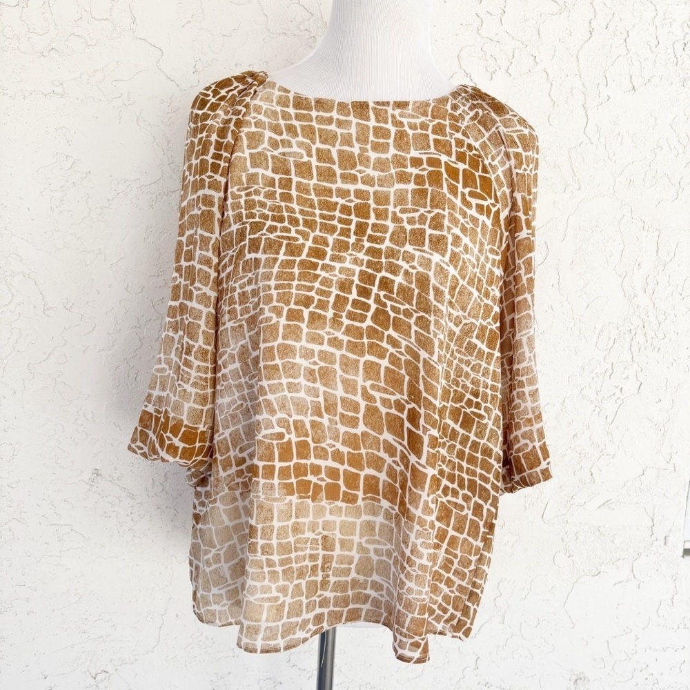 Calvin Klein Animal Print Blouse Size M‎ Wheat Mulch Bell Sleeve Chiffon Top